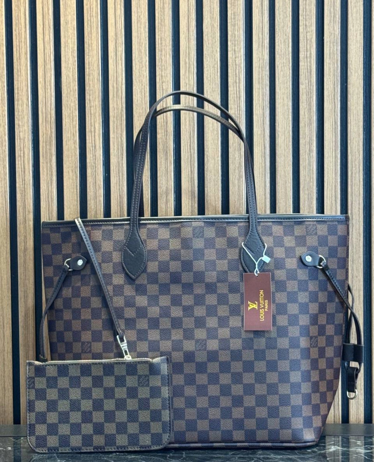 Louis Vuitton cod:5