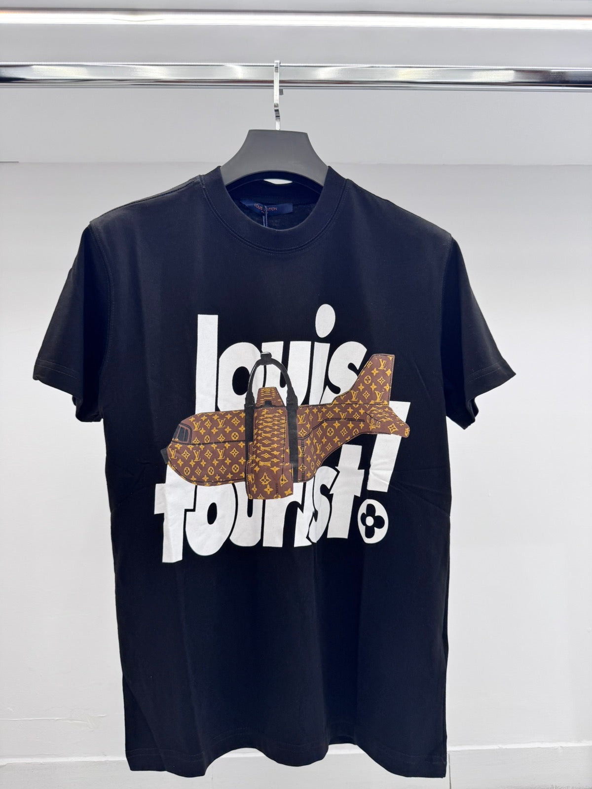 Louis Vuitton cod:16