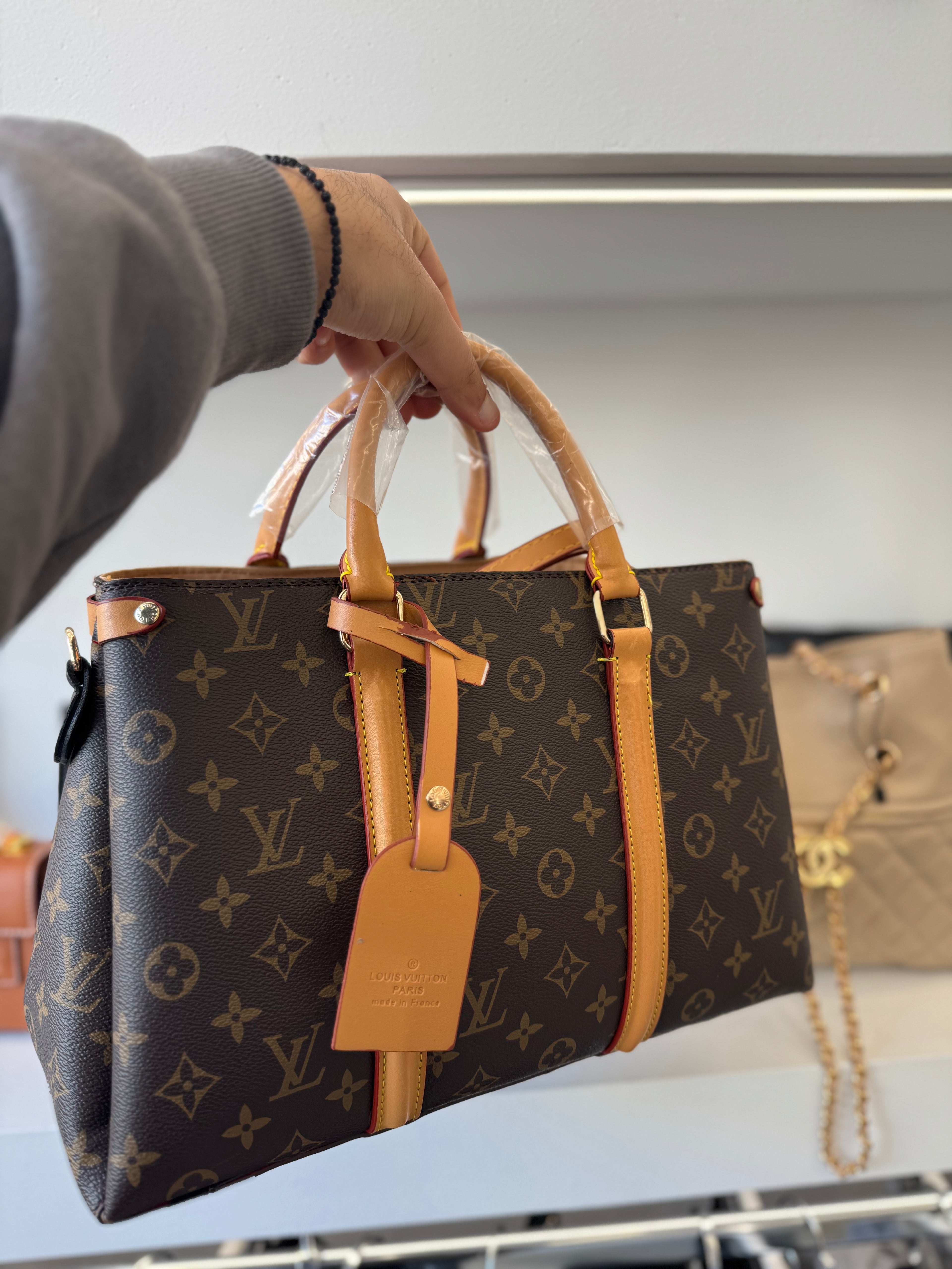 Louis Vuitton cod:321